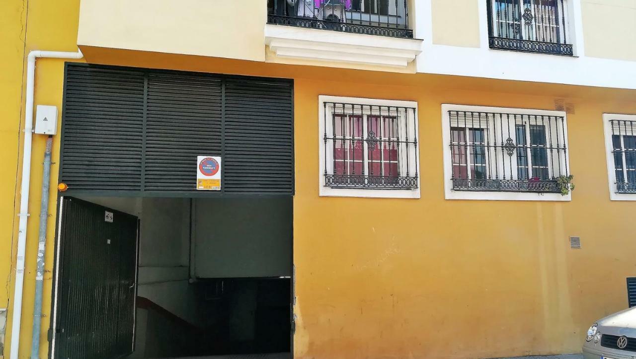 Apto Ana. Malaga Centro エクステリア 写真